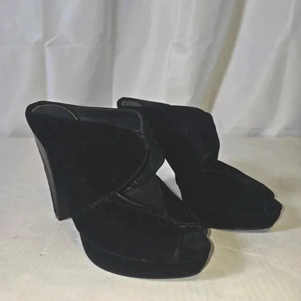Adrianna Papell Garret Mules Black Velvet Womens SZ 10